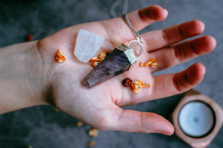 准备开始你的自愈的旅程吗?这些晶体可以帮助